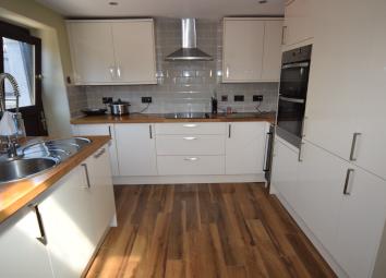 2 Bedroom End terrace house for sale