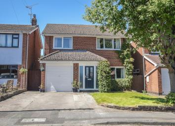 Detached house For Sale in Southwell