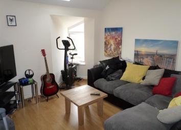 Flat To Rent in Bridgend