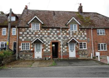 Cottage For Sale in Salisbury