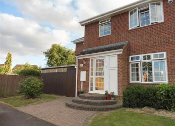 End terrace house To Rent in Leamington Spa