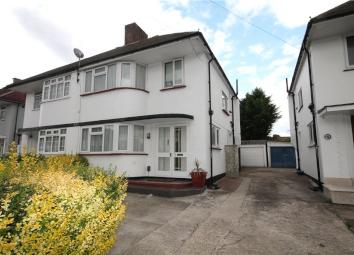 3 Bedroom End terrace house for sale