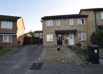 Semi-detached house To Rent in Bristol