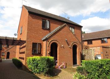 Property To Rent in Warwick