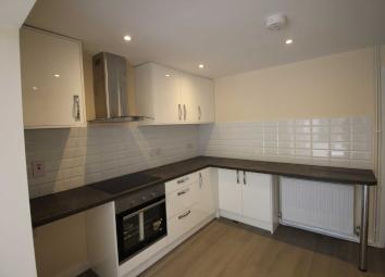 Semi-detached house To Rent in Hemel Hempstead