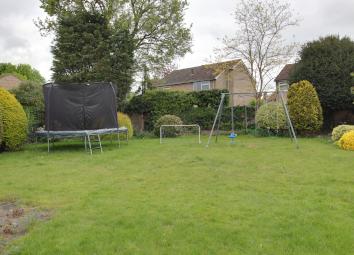 4 Bedroom Detached house to rent