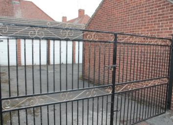 Parking/garage To Rent in Nottingham