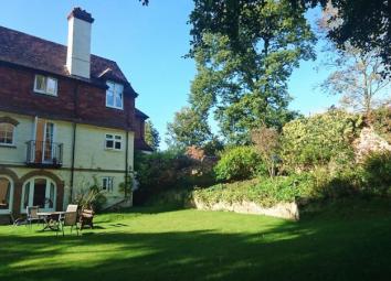 3 Bedroom Country house for sale