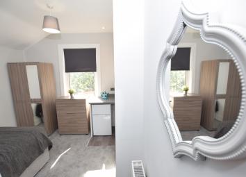 Semi-detached house To Rent in Birmingham