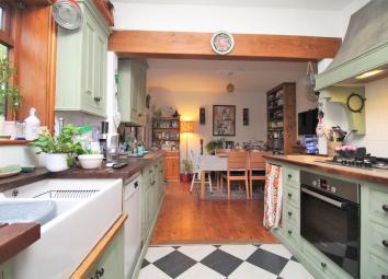 Semi-detached house For Sale in Hastings
