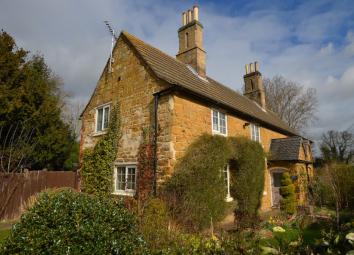 Cottage To Rent in Grantham
