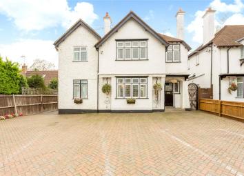 Detached house For Sale in Maidenhead