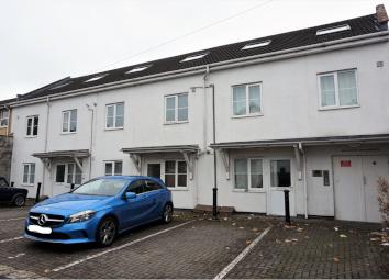 Maisonette For Sale in Bristol