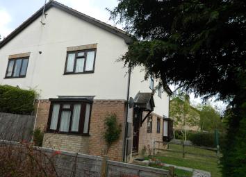 End terrace house To Rent in Basingstoke