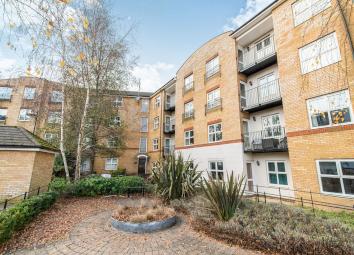 Flat To Rent in Basingstoke