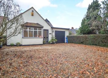 Detached house For Sale in Maidenhead