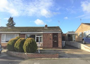 Bungalow For Sale in Kettering