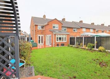 End terrace house For Sale in Stafford