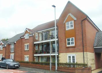 Flat To Rent in Bury