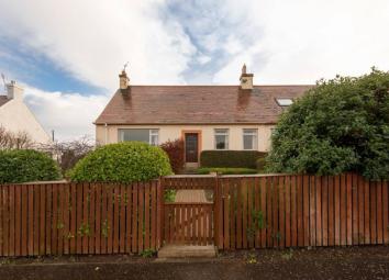 Semi-detached house For Sale in Dunbar