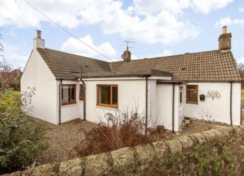 Detached bungalow For Sale in Perth