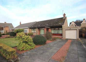 Bungalow For Sale in Falkirk