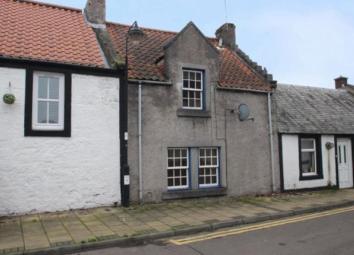 Terraced house For Sale in Alloa