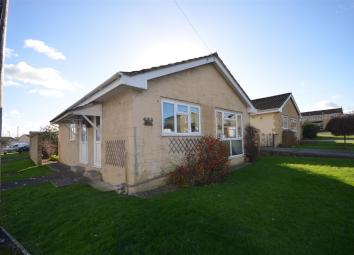 Detached bungalow For Sale in Sturminster Newton