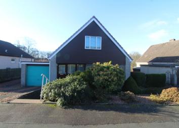 Detached house For Sale in Larbert