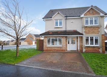 Detached house For Sale in Carluke