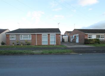 Bungalow For Sale in Tewkesbury