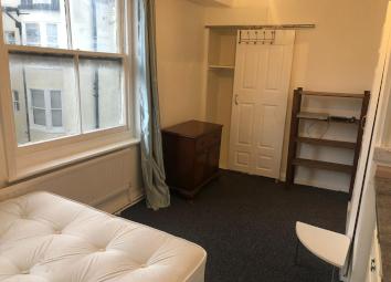 Flat To Rent in Brighton