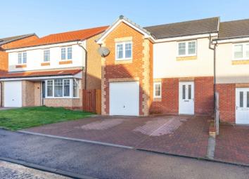 Semi-detached house For Sale in Kelty