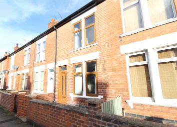 Terraced house For Sale in Newark