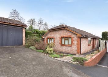 Bungalow For Sale in Hereford