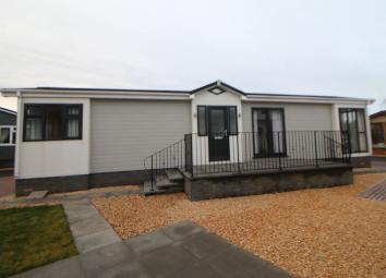 Detached bungalow For Sale in Kinross