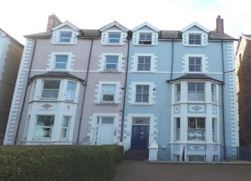 Flat To Rent in Colwyn Bay