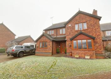 Detached house For Sale in Barnetby