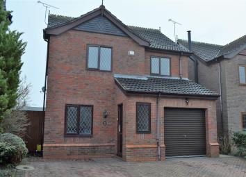 Detached house For Sale in Barnetby