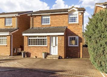 Detached house For Sale in Livingston