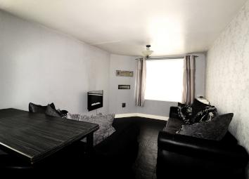 Flat For Sale in Skelmersdale