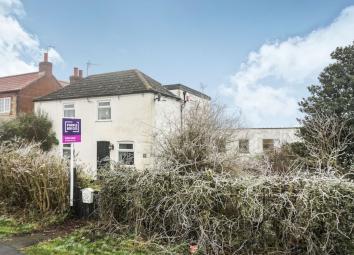 Detached house For Sale in Brigg