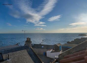 Terraced house For Sale in Anstruther