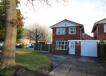 Detached house To Rent in Solihull