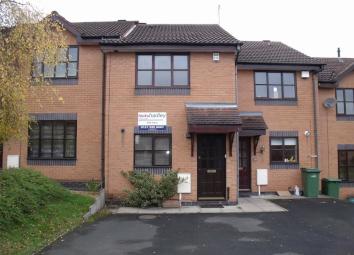 Terraced house For Sale in Halesowen