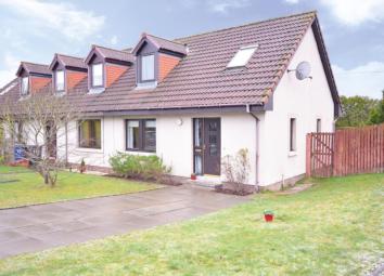 Villa For Sale in Rosewell