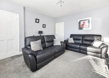 Terraced house For Sale in Bathgate