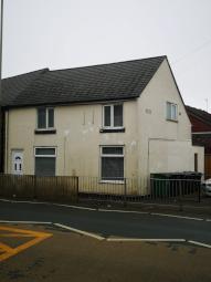Terraced house To Rent in Dudley