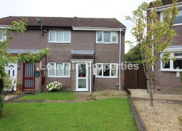 Semi-detached house To Rent in Ebbw Vale