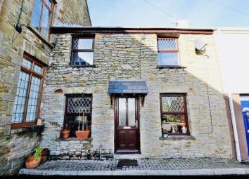 Terraced house To Rent in Pontyclun
